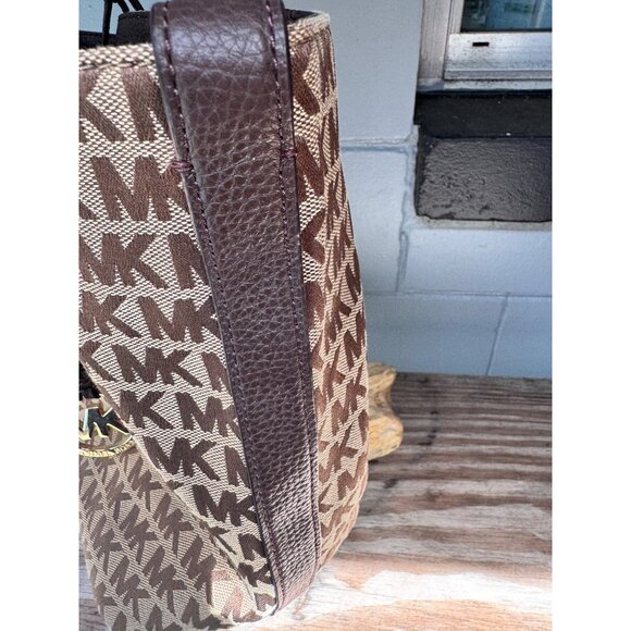 Michael Kors Jet Set Signature Logo Large Brown Tote Bag Gold Hardware Leather - Picture 6 of 13